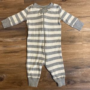 Hanna Andersson Gray and Ivory Striped Zip Sleeper  Pajamas